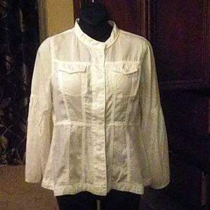 NWT! Laurie Felt, white, lightweight, denim style jacket! Bell sleeves. Sz.XS